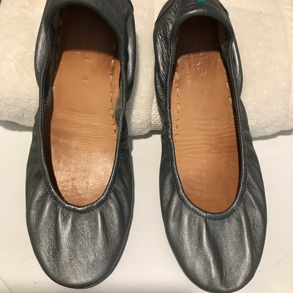 Tieks  metallic pewter. SOLD. SOLD